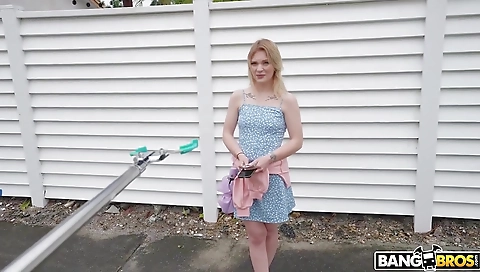 Sakyr damonon and ready for fun