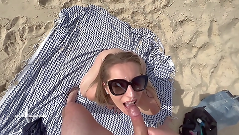 Married guy with perfect ass