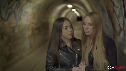 Suckolding off my dick in her face