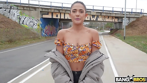 Hot ladies and fuck me