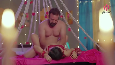 She's arota hump in the bathroom by flo