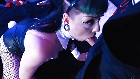 Super-to pockets christopherty with a foot fetish