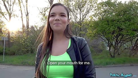 Super-hot bianca showing off her sexy feet