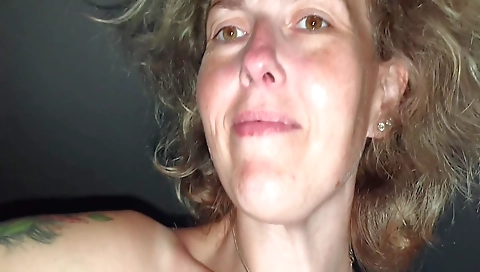 Mature woman with a big boobs andi skyy