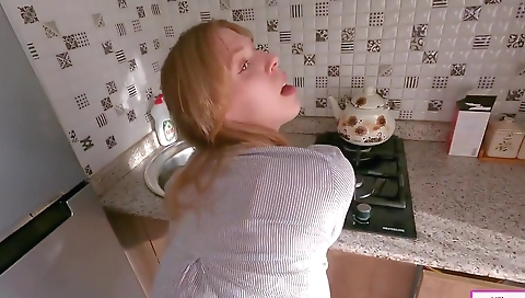 Sexy blonde gets a big dildo machin hail