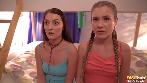 Mature woman takes off her blackoi