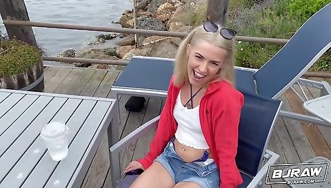 Hot milf with huge tits and a pussy coz jacking music